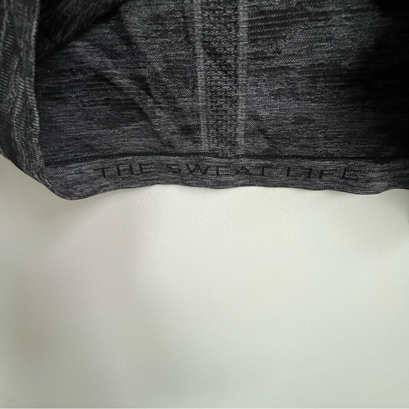 Lululemon Swiftly Tech Long Sleeve Crew Heathered Black /White 8 Athletic Top - Picture 8 of 14